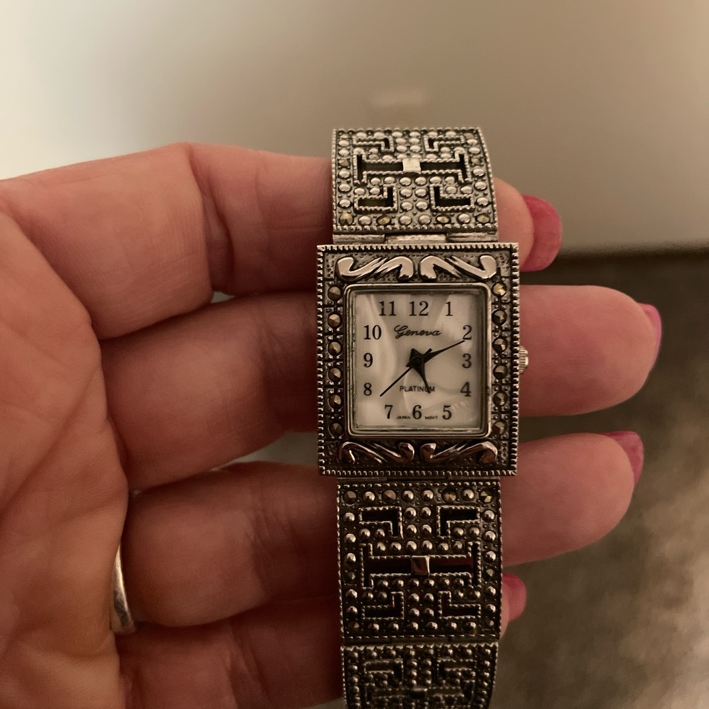Vintage Geneva Silver Toned Rectangular Watch - image 2